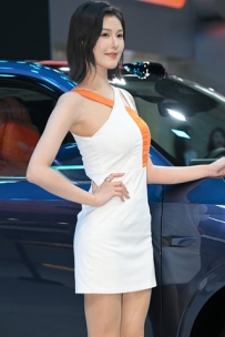 肉丝高跟鞋车模 程儿