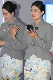 海航空姐-双乘务长出海