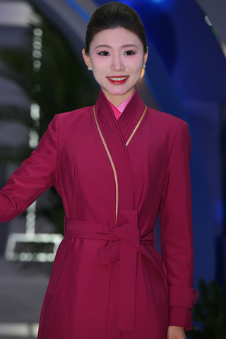 南航空姐-端庄靓丽