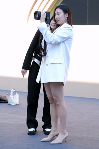 美腿美女爱摄影