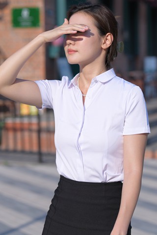 [一只麋鹿专区] 黑色制服包臀裙美女 【图片➕视频】