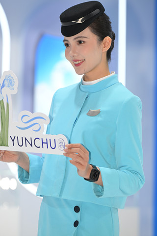 厦门航空空姐-她好像是双胞胎呢