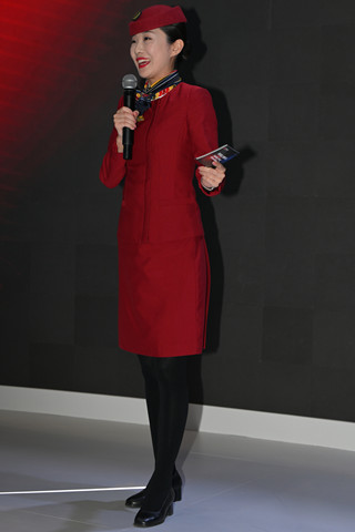 山航韵味女主持➕8k视频