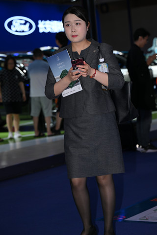 韵味的黑丝朲槭-汽车销售