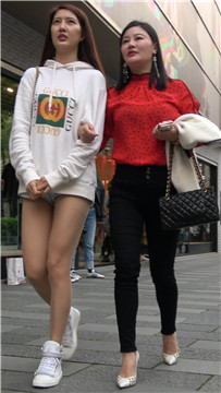 4k-街拍超短热裤丝袜美腿美丽小姐姐 [1.16 GB]