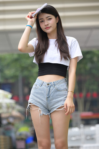 [不吃鸡蛋] 热裤-浅蓝