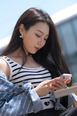 [一始专区] 眉梢  【图片➕视频】