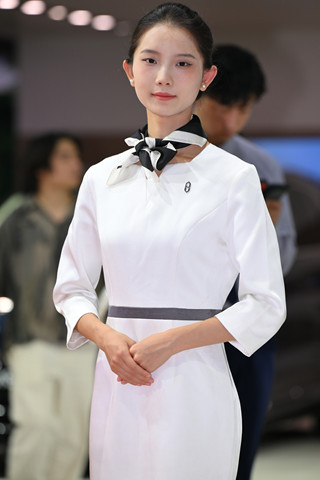 清新清纯礼仪小姐姐