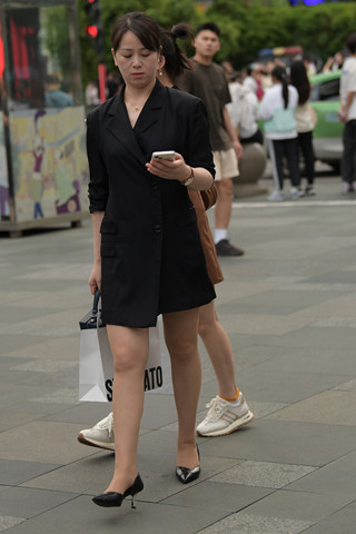 成熟韵味超薄灰丝