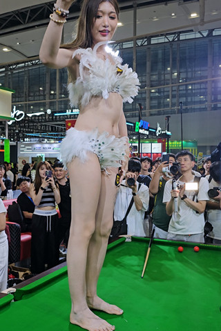 G梦儿热血展示4K-9min