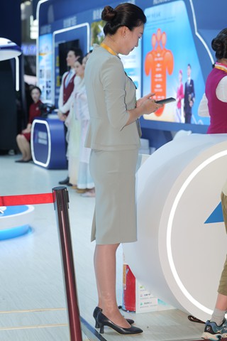 珠海航展南航专机旗袍肉丝