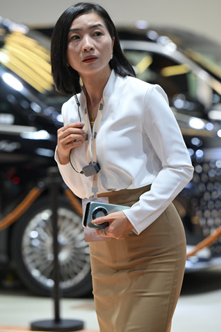 高端商务车的韵味销售